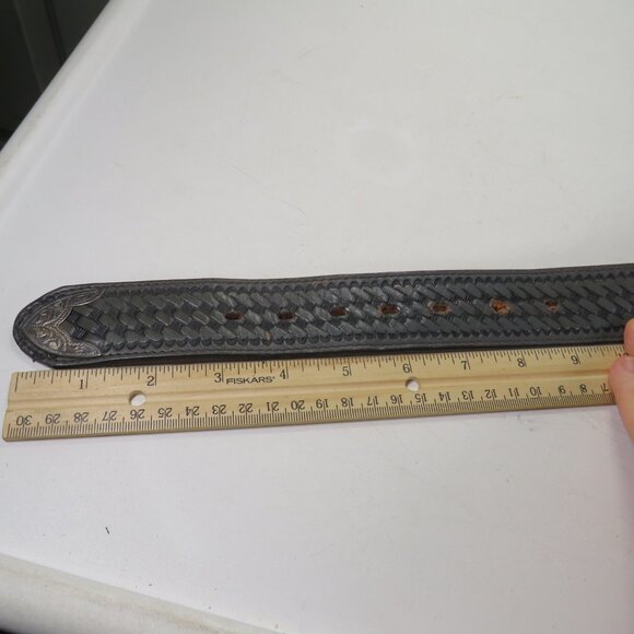 VTG Wrangler Gray Leather Belt with woven detail &metal tips tooled size 36 - Picture 8 of 10